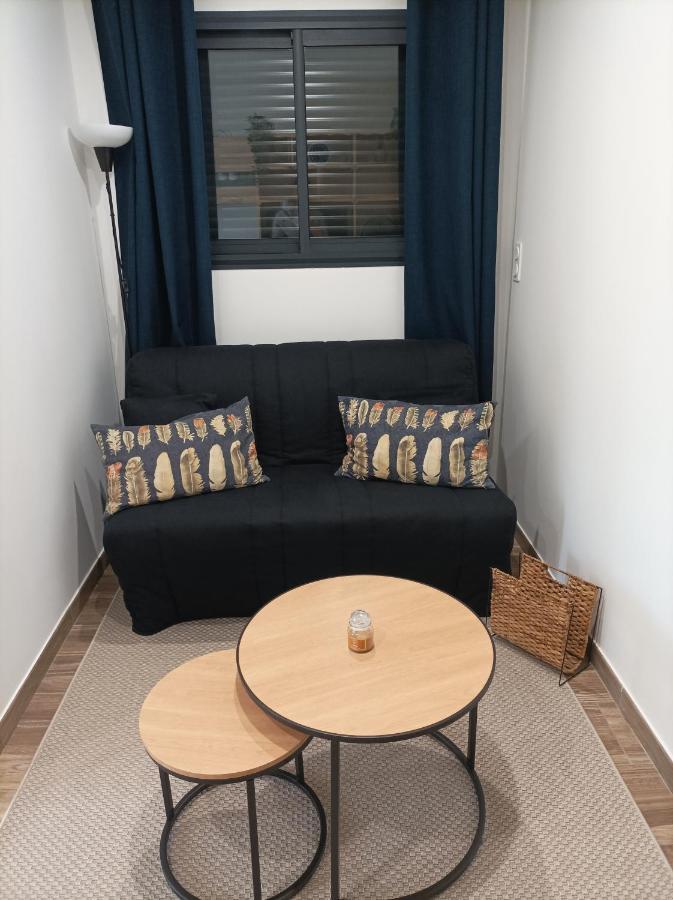 Chambre Amenage En Studio Cers Kültér fotó